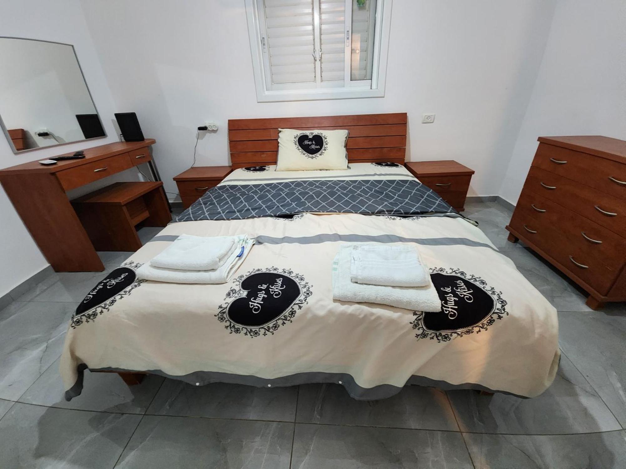 Short Term Stay In Rehovot Central Location Near Nes Ziona Rishon Lezion Jerusalem And Tel Aviv Exterior photo